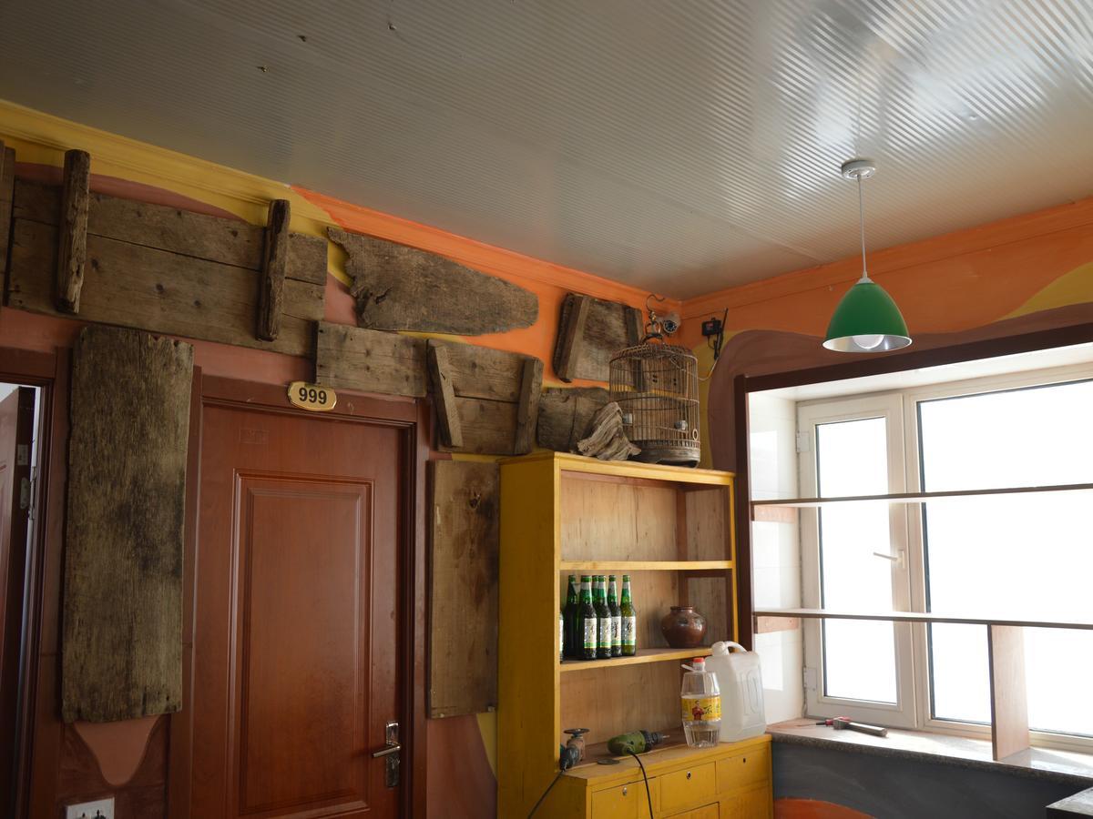 Wuchang  Snow Valley International Hostel מראה חיצוני תמונה